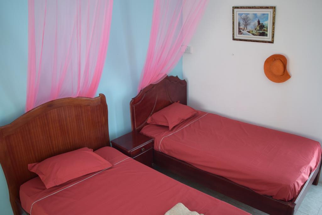 Mauri Holidays 'Budgeted Apartment' La Gaulette Værelse billede